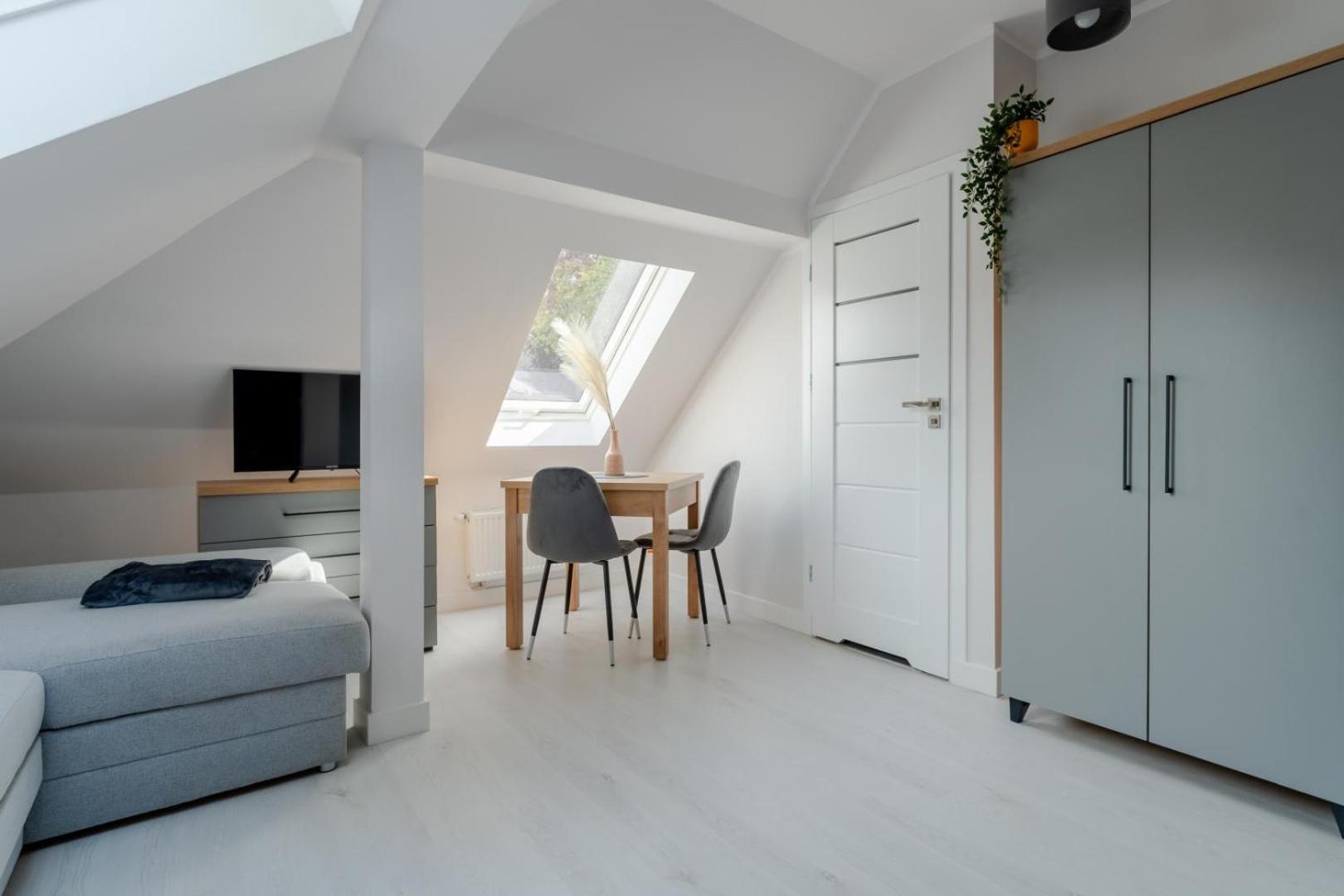 Apartamenty Ok'S - Blisko Centrum W Pelni Wyposazone - By Spaceapart 耶莱尼亚古拉 外观 照片