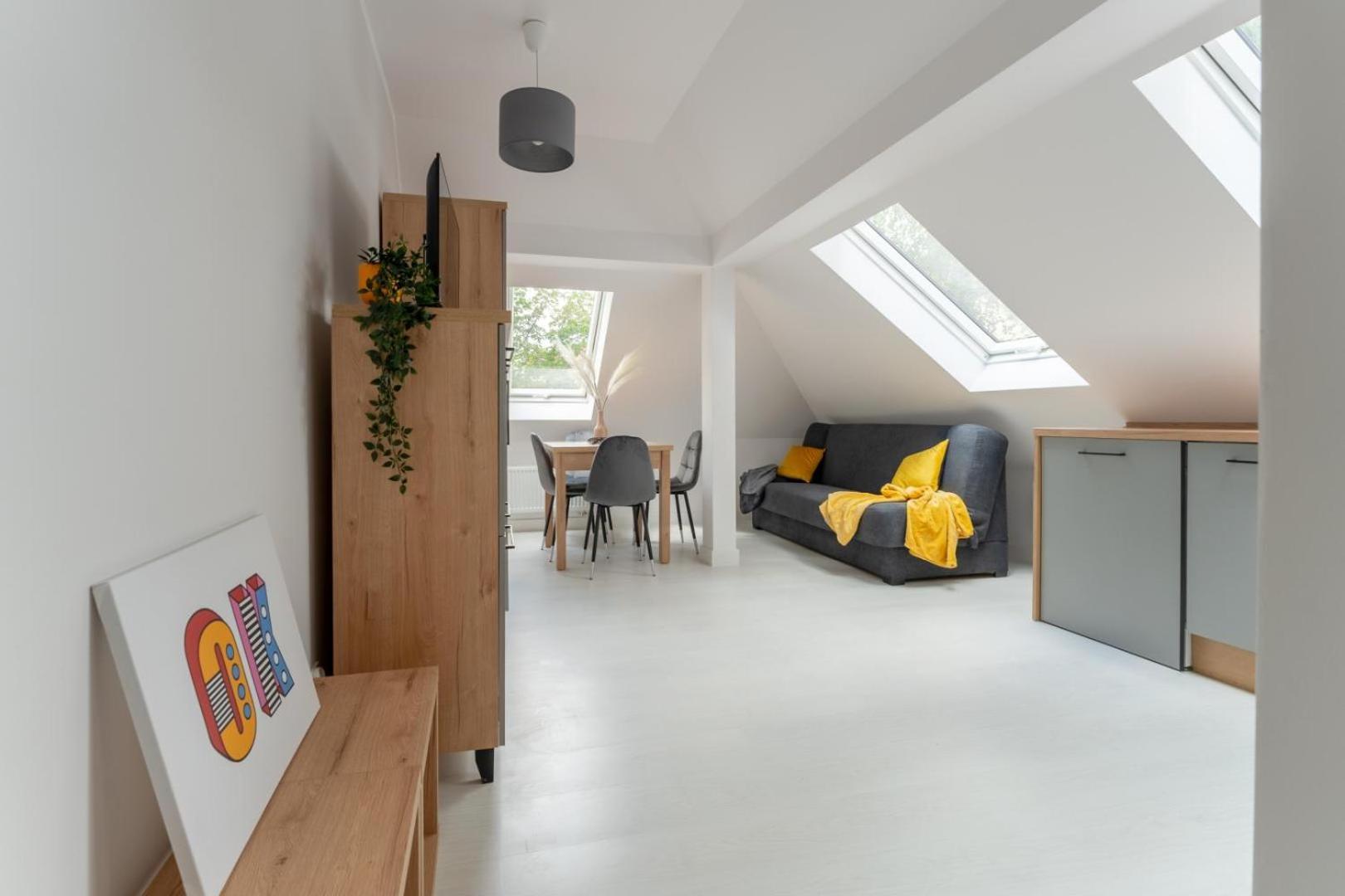 Apartamenty Ok'S - Blisko Centrum W Pelni Wyposazone - By Spaceapart 耶莱尼亚古拉 外观 照片